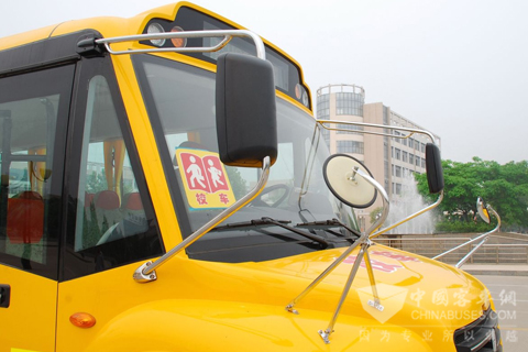 LCK6800DX的长头设计