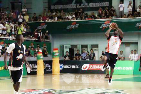 申龙客车 中国街球之旅