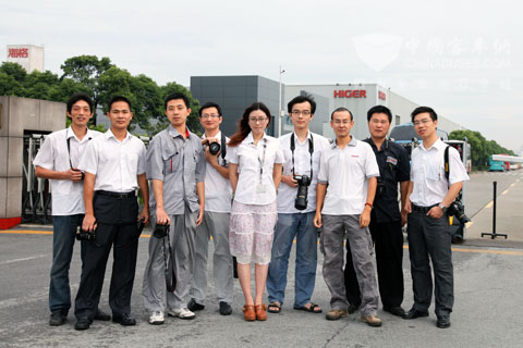 海格摄影协会部份成员合影