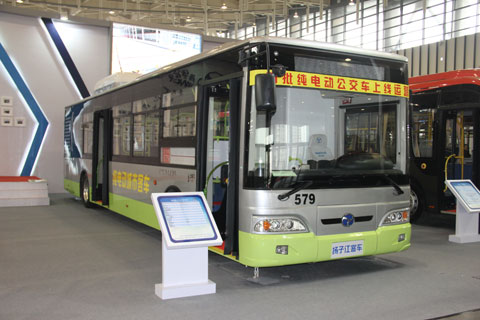 扬子江WG6120BEVHM纯电动城市客车