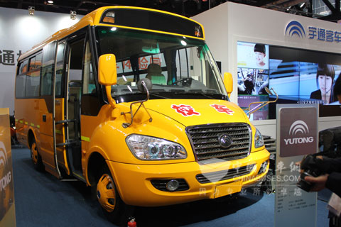 驰骋全国31省 宇通成专用校车采购首选