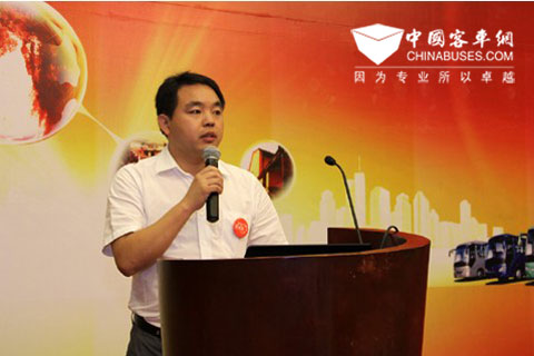 亚星客车股份有限公司销售总公司总经理彭继聪