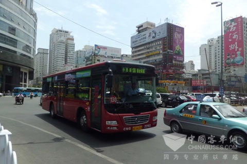 恒通纽曼前置二级踏步燃气客车服务于兰州33路公交线