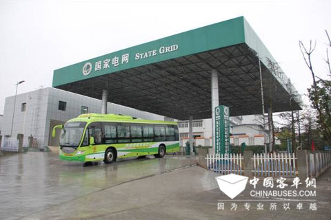 重庆快速充电纯电动公交客车