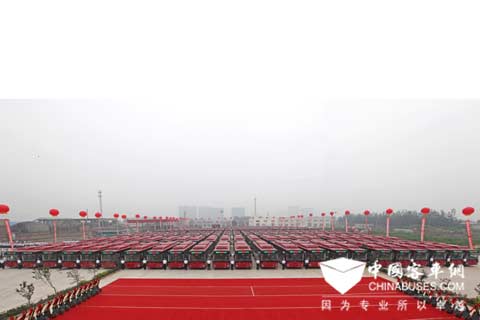 交付石家庄公交集团的黄海客车