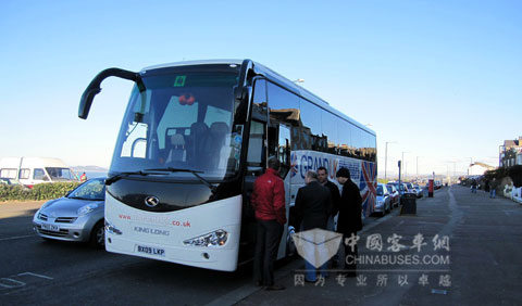 百辆金龙客车服务伦敦奥运会