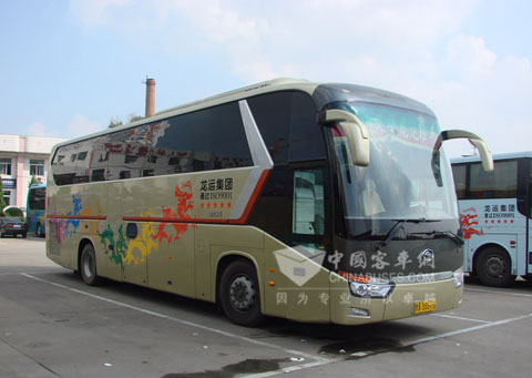 龙运集团旗下的金龙客车