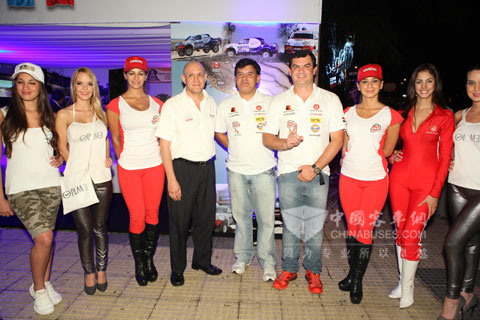 海格皮卡车队参加发布仪式