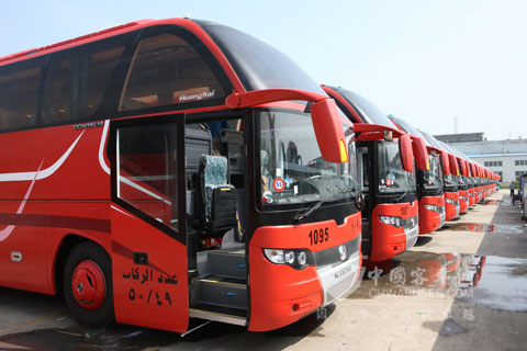 2011年批量出口沙特的黄海客车