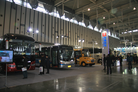 创新科技 中通精品客车亮相南京车展