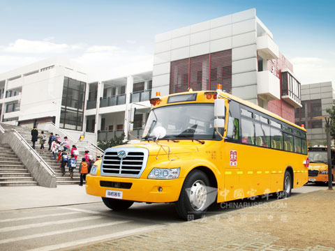 海格智慧安全校车