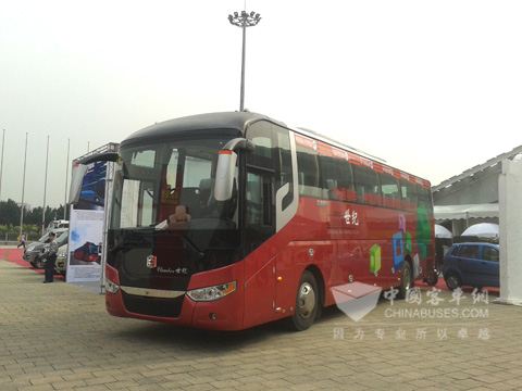 广交会上参展的中通客车