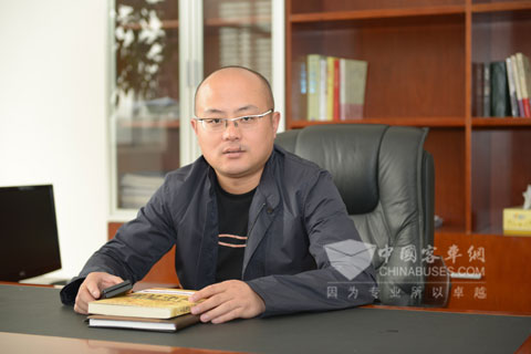 四川蜀捷运业有限公司总经理蓝疆