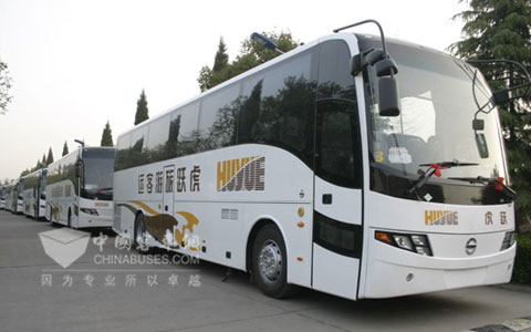 西沃客车向辽宁虎跃成功交付天然气客车