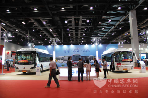 恒通客车携两款车亮相北京道路运输展