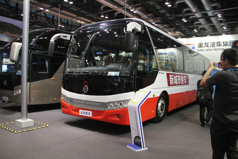 金旅混合动力城市快车