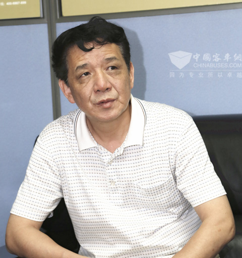 黄石公交副总经理吕捷