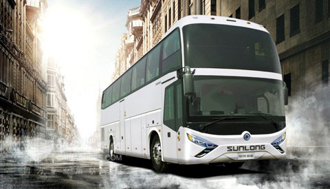 申龙SLK6129一层半大型旅游客运新选择