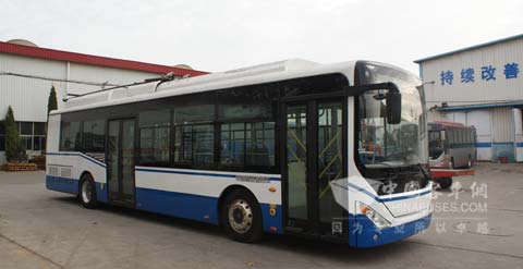 国内首款网电耦合纯电动客车(中通）