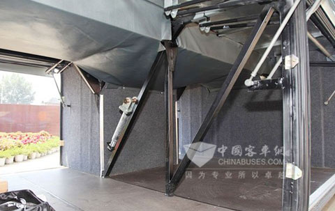 行李舱容积为6.5 m3