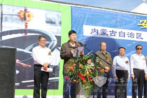 大金龙北部大区市场部副经理王晓东讲话