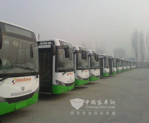 中通客车2013年出口秘鲁的96台车