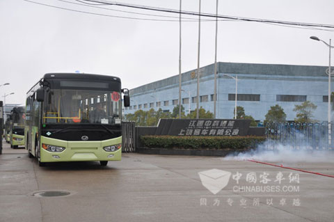 上饶客车首批LNG天然气公交车顺利交付