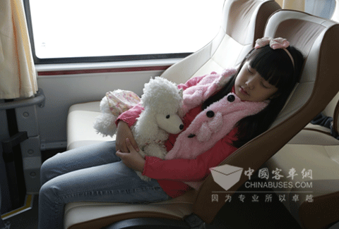 座椅选用最佳隔声材料和吸声材料