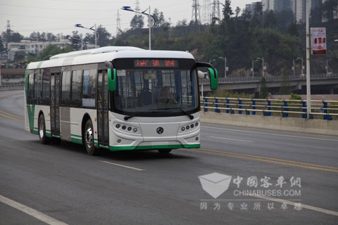 东风铝合金车身混合动力客车