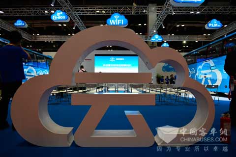 2014年道路运输展海格展位