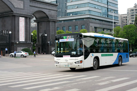 海格插电式混合动力公交赣州试运营