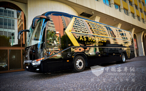 法甲球队冠军座驾——大金龙龙威