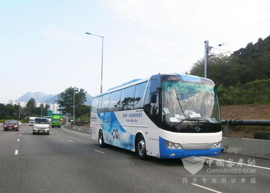 五洲龙FDG6110EV2纯电动客车