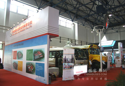 宝斯通亮相道路安全产品展