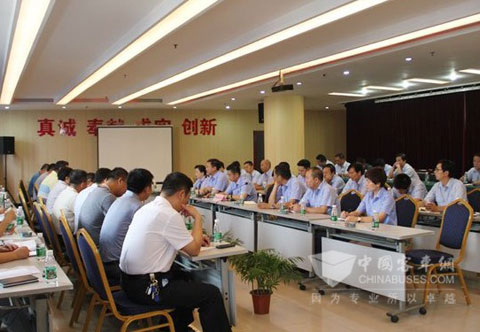 深入市场倾听客户心声　开启恒通客车新征程