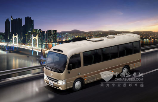 高端中巴康恩迪