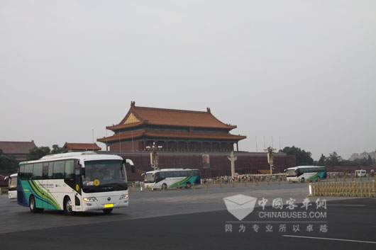 APEC会议上的“驶”者