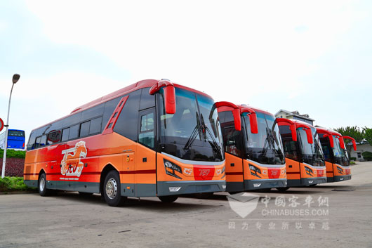 出口布基纳法索的金旅客车