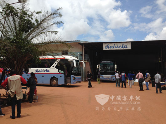 布基纳法索客人参观车辆