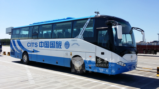 中通大型豪华旅游客车