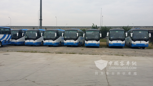 15辆大型豪华旅游客车