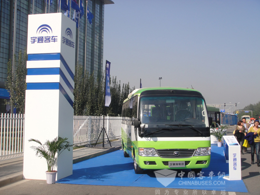 宇通纯电动客车E7