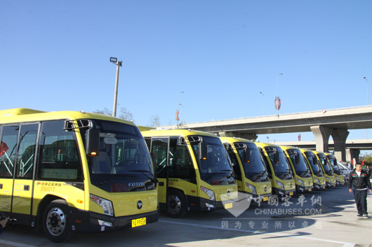 福田欧辉纯电动客车整装待发