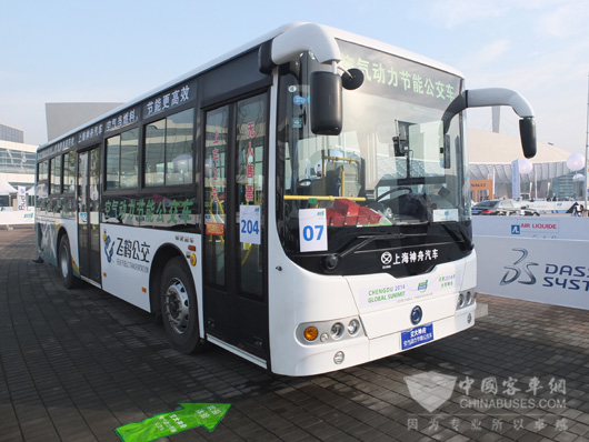 此次参赛的空气动力节能公交车