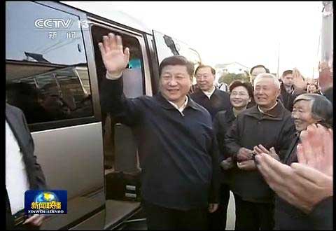 习近平主席乘坐自主品牌“安凯宝斯通”