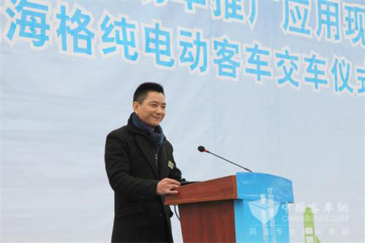 南京恒天旅游汽车公司董事长吴建荣