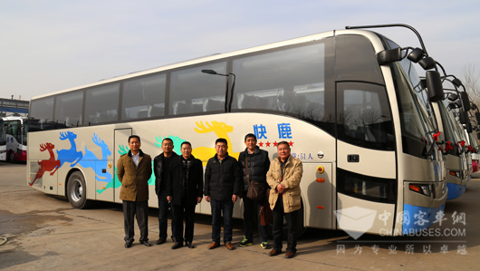 西沃900iLNG客车交付江苏快鹿宿迁汽运