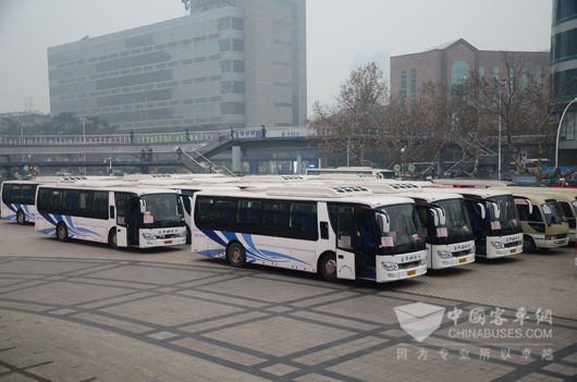 安凯纯电动客车成为安徽两会代表委员服务专车