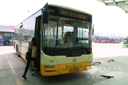 金旅新能源还侨乡清新空气