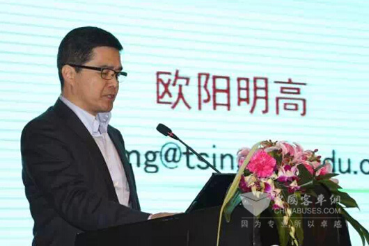 全国政协常委、清华大学汽车工程教授欧阳明高